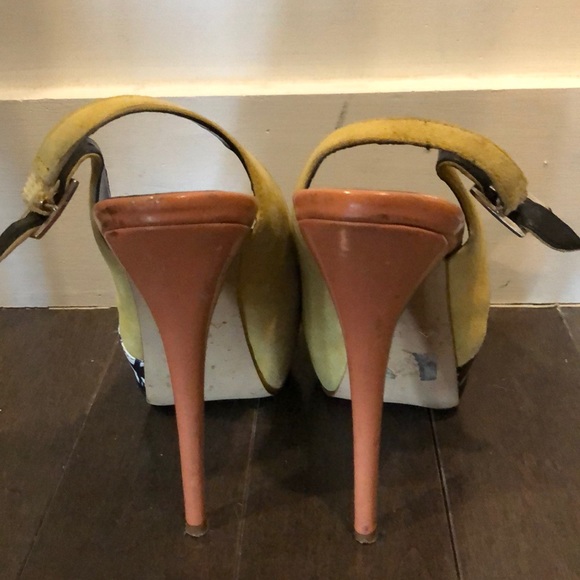 ALDO leather and Suede multi color shoe - Picture 6 of 7